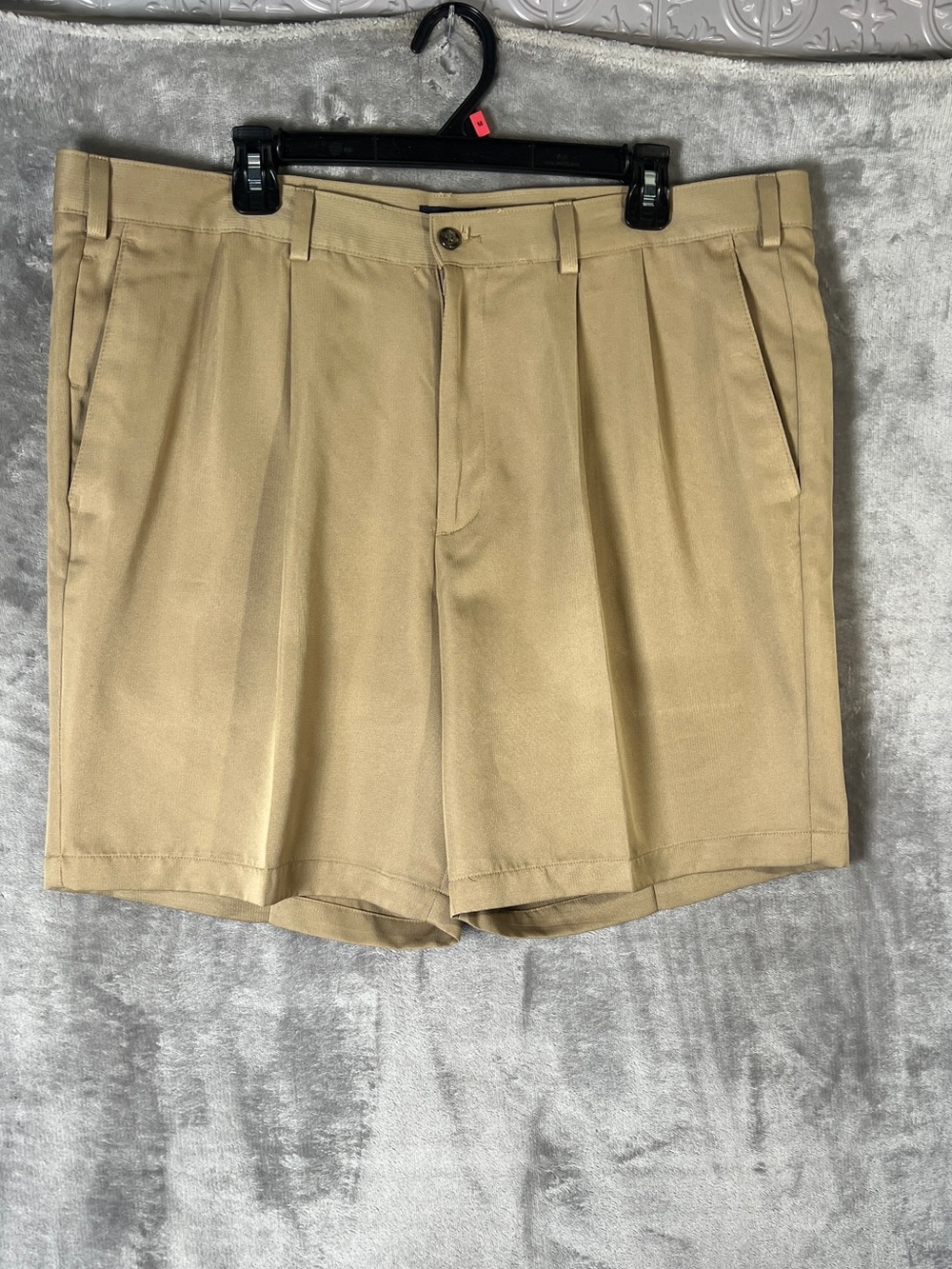Dockers Men's Tan Flat Front Shorts